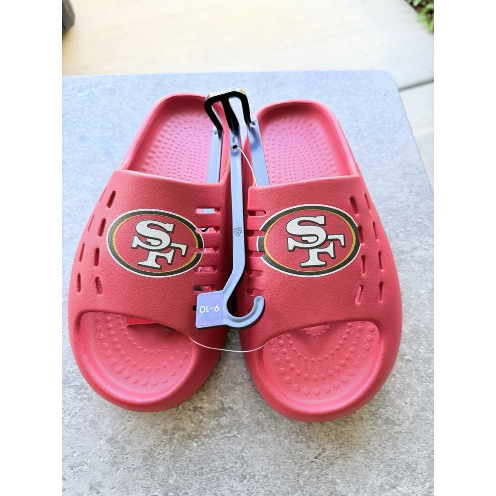 FOCO San Francisco 49ers Cheeky Slides L 11-12 NWT